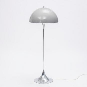 Verner Panton, golvlampa, "Pantella", Louis Poulsen, Danmark.