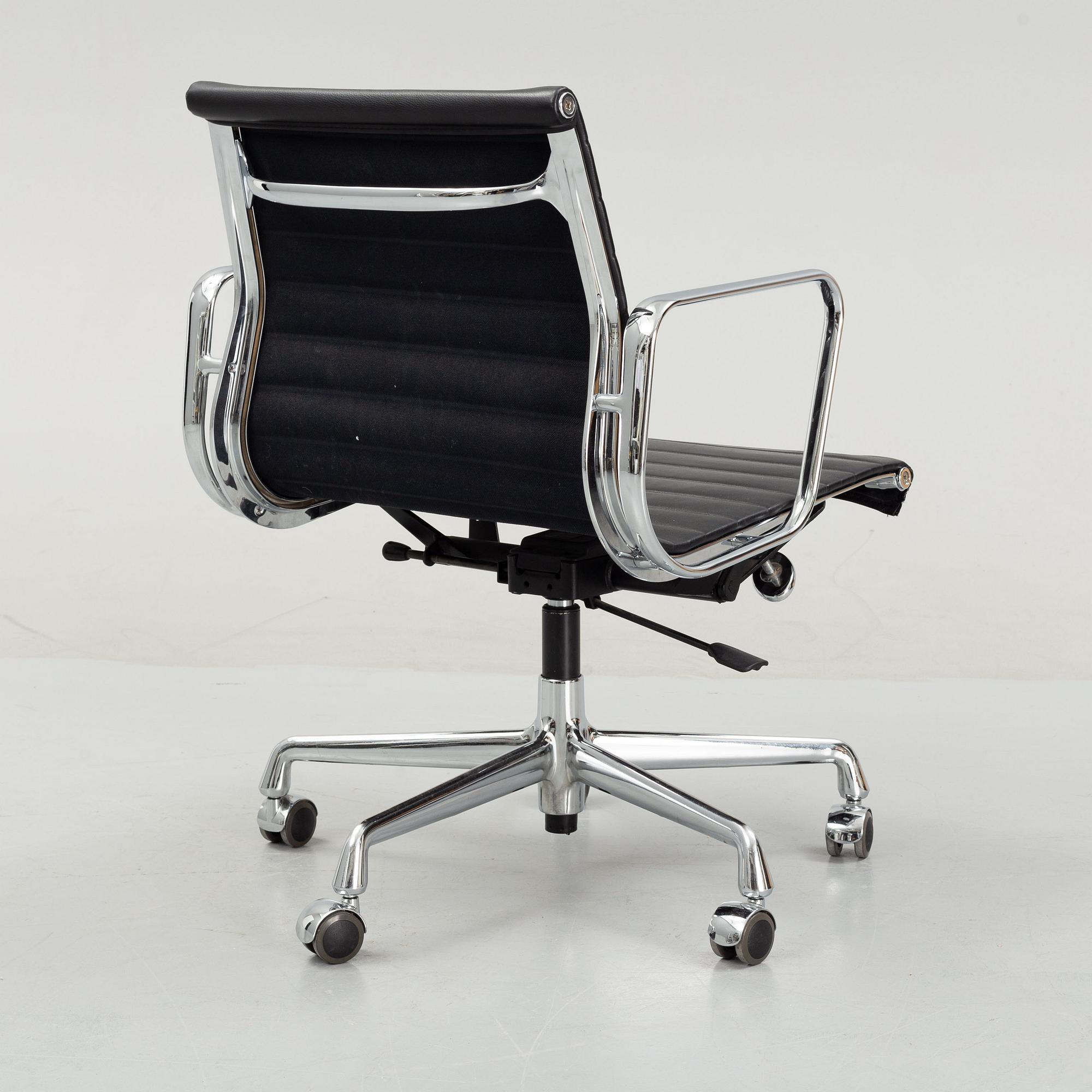 Charles and Ray Eames, an 'EA 117' office chair for Vitra.