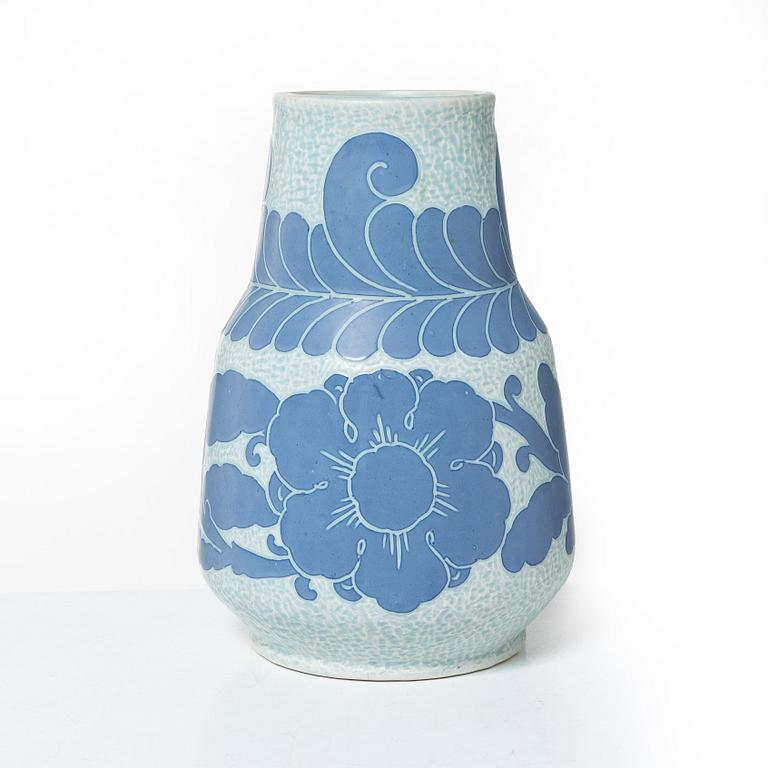 Josef Ekberg, a creamware vase, Gustavsberg 1920.