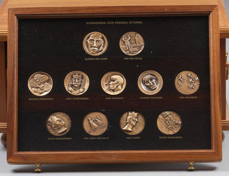 MEDALJSERIE, 60 st, brons. Sporrong.
