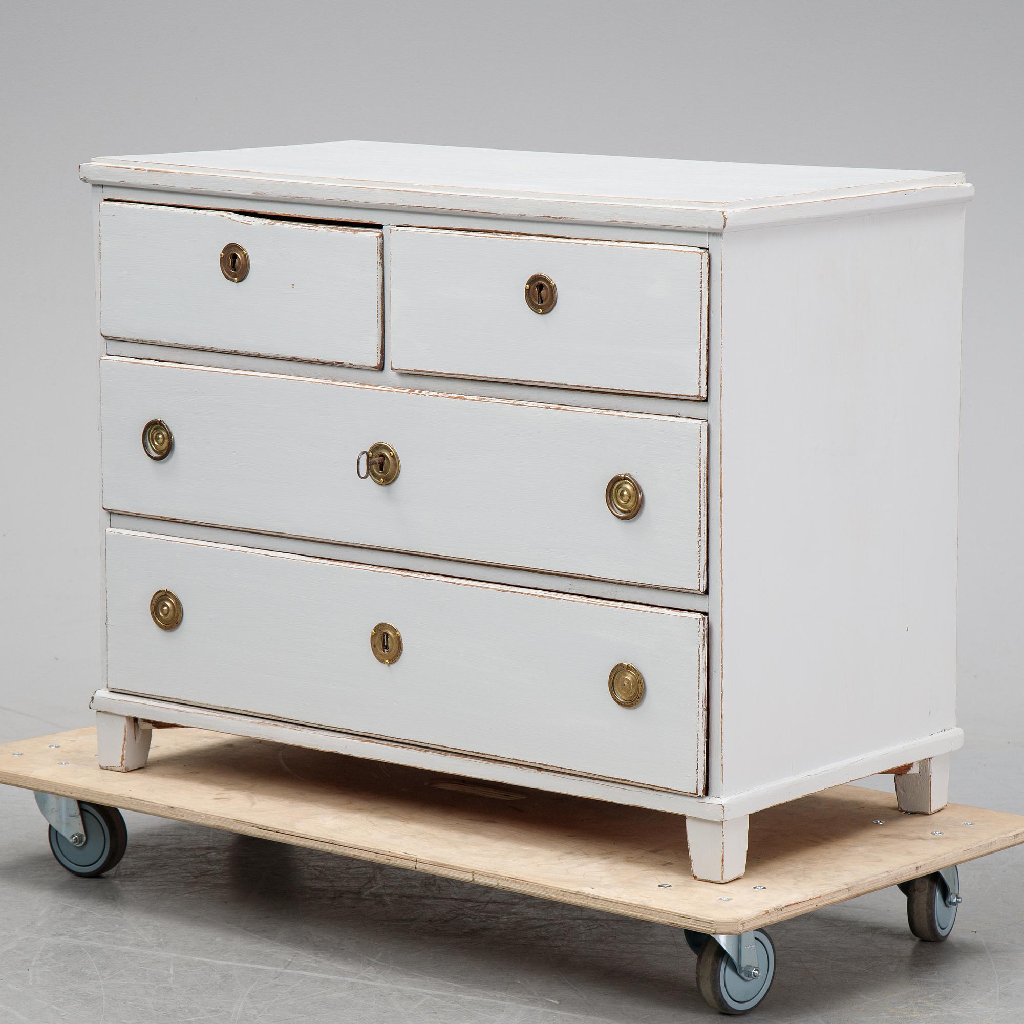 A painted oak chest of drawers, 19th Century.