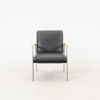 A 'Sahara' leather upholstered easy chair by Gunilla Allard for Lammhults.