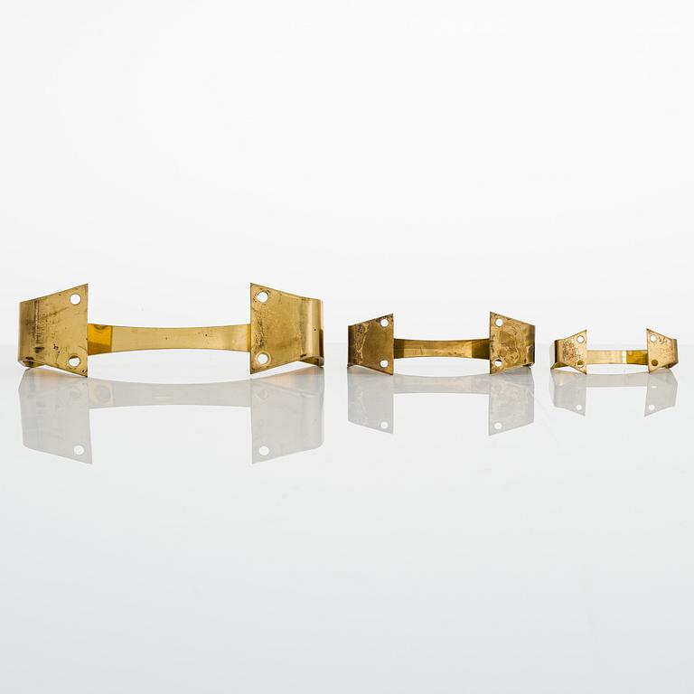 AULIS LEINONEN, Set of 32 door handles 'Ara' for Auran Rautateollisuus  1960/1970's.