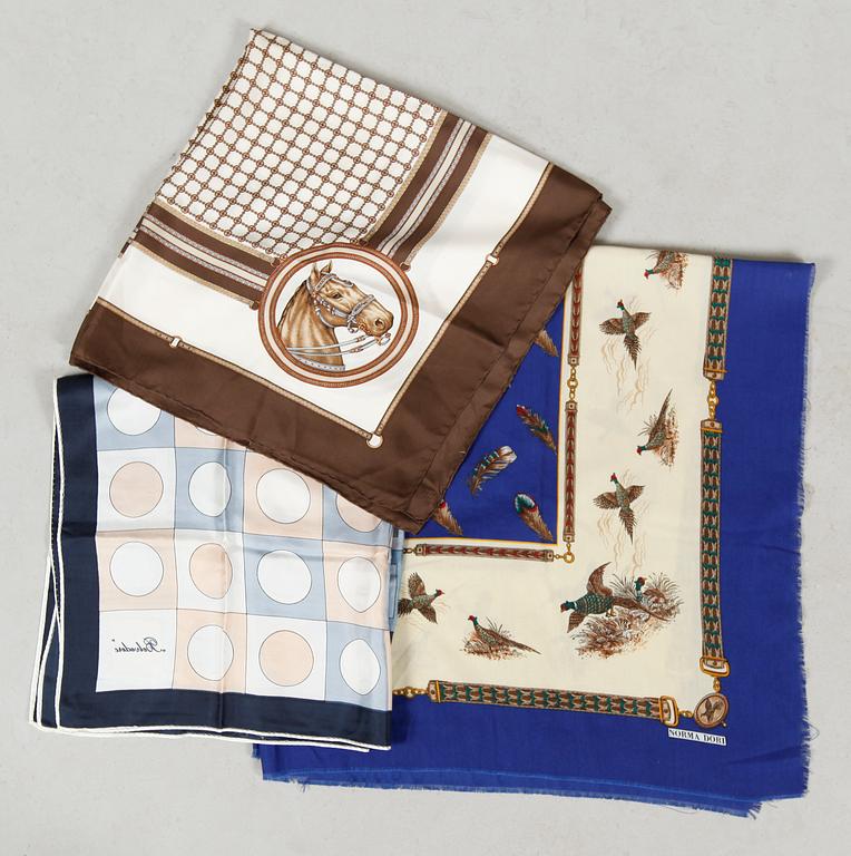 SCARVES, 3 st, siden och ull.
