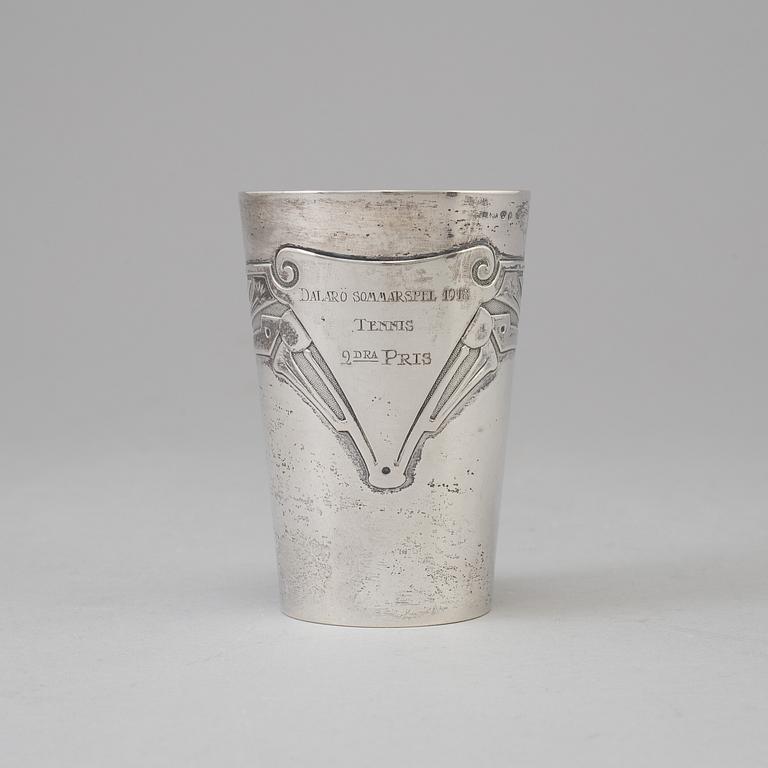 Three Swedish 201th century silver beakers, mark of K Andersson, Carlman and ARG, Stockholm 1903-1949.
