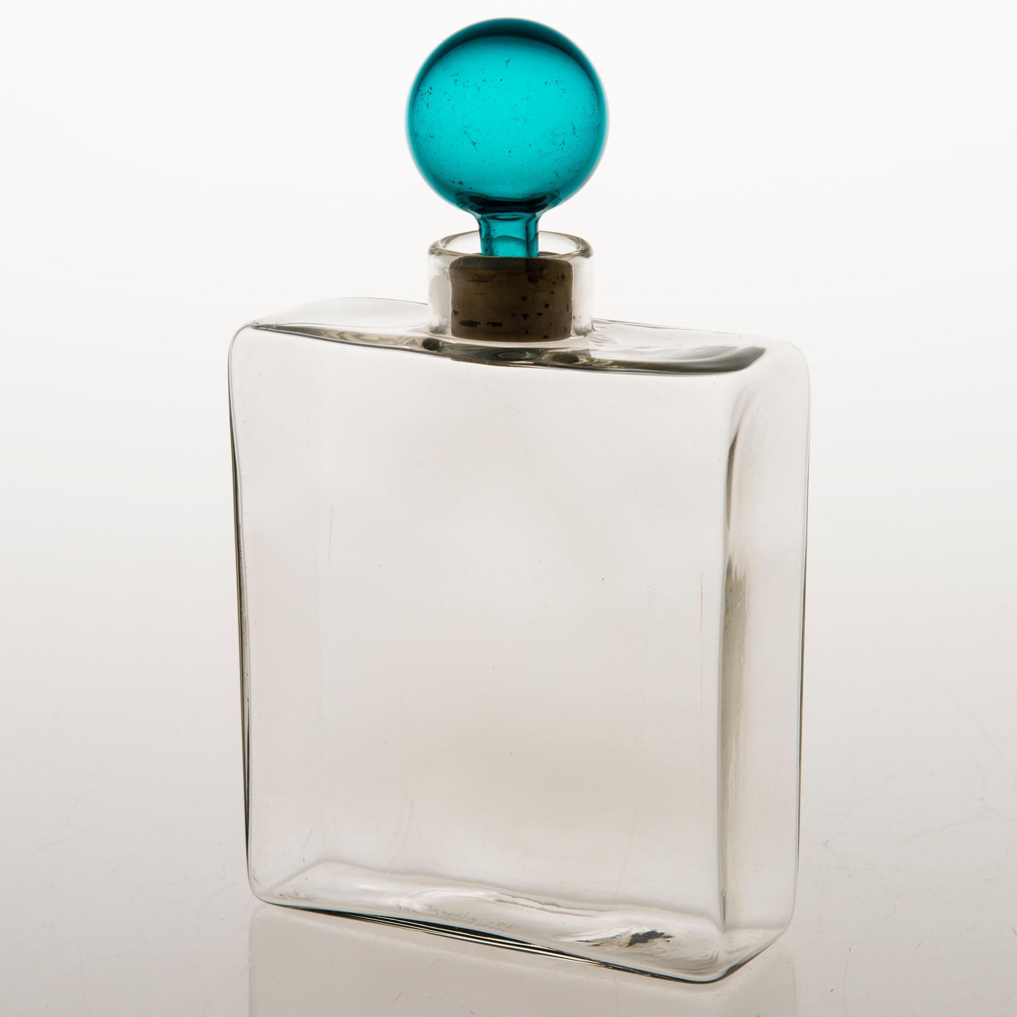 KAJ FRANCK, a bottel signed K. Franck Nuutajärvi Notsjö -61.