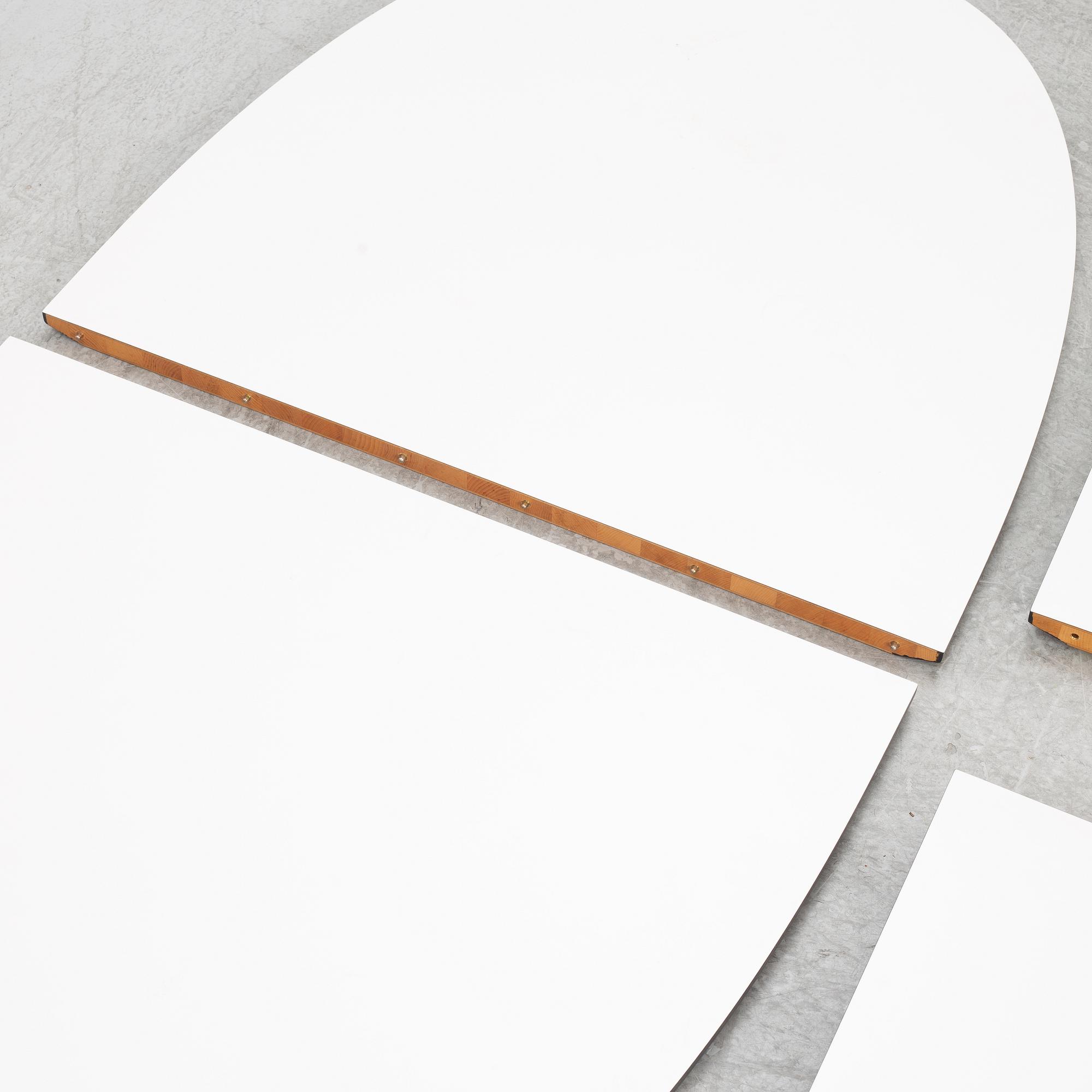 Bruno Mathsson & Piet Hein, a "Superellips" dining table, Bruno Mathsson International, Sweden, 2011.
