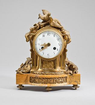 BORDSUR, Louis XVI-stil, Frankrike, sekelskifte 1800/1900.