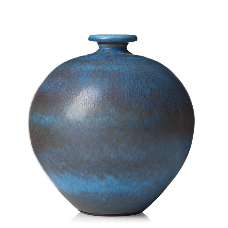 Berndt Friberg, a stoneware vase, Gustavsberg studio, Sweden 1973.