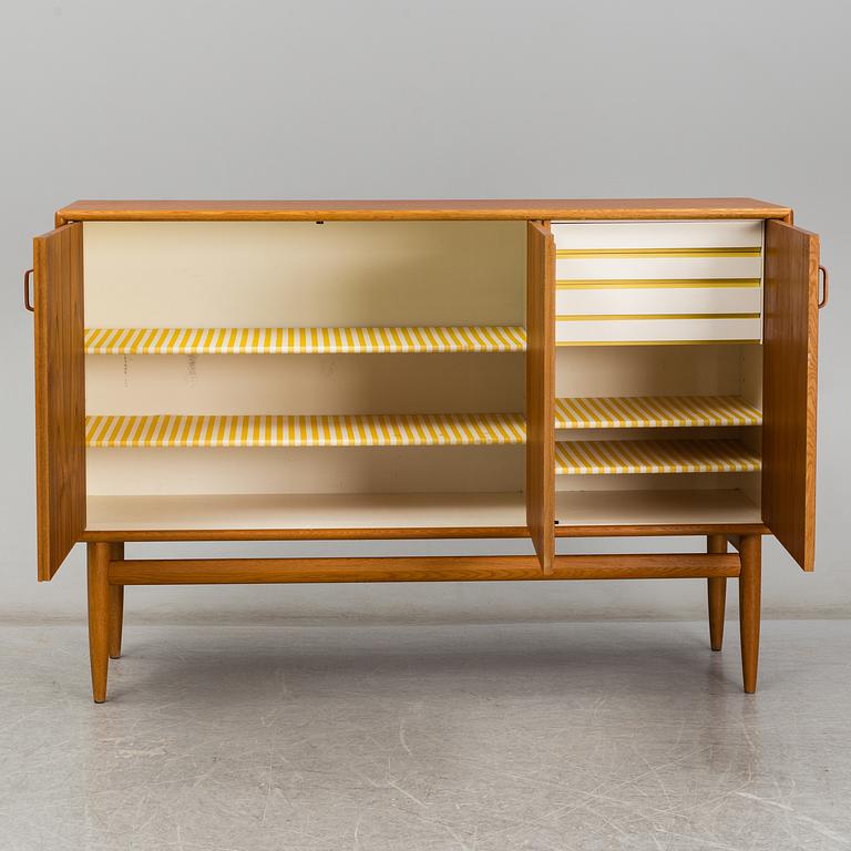 BERTIL FRIDHAGEN, sideboard, Bodafors, 1900-talets andra hälft.