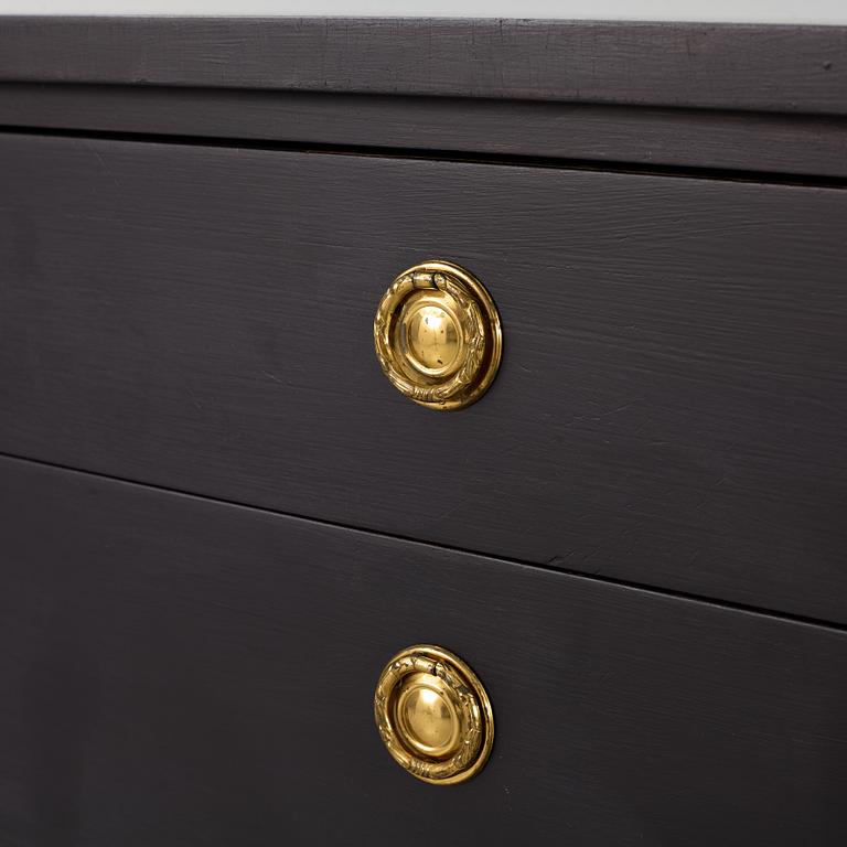 Byrå, gustaviansk stil, 1900-talets mitt.