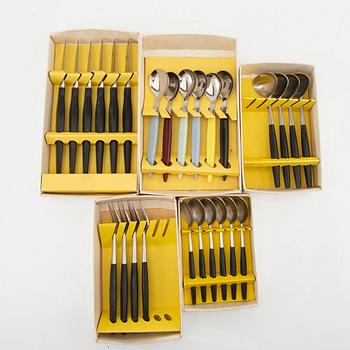 Bestick ca 99 dlr bla Folke Arström och Ainar Axelsson 1900-talets mitt bakelit och rostfritt.