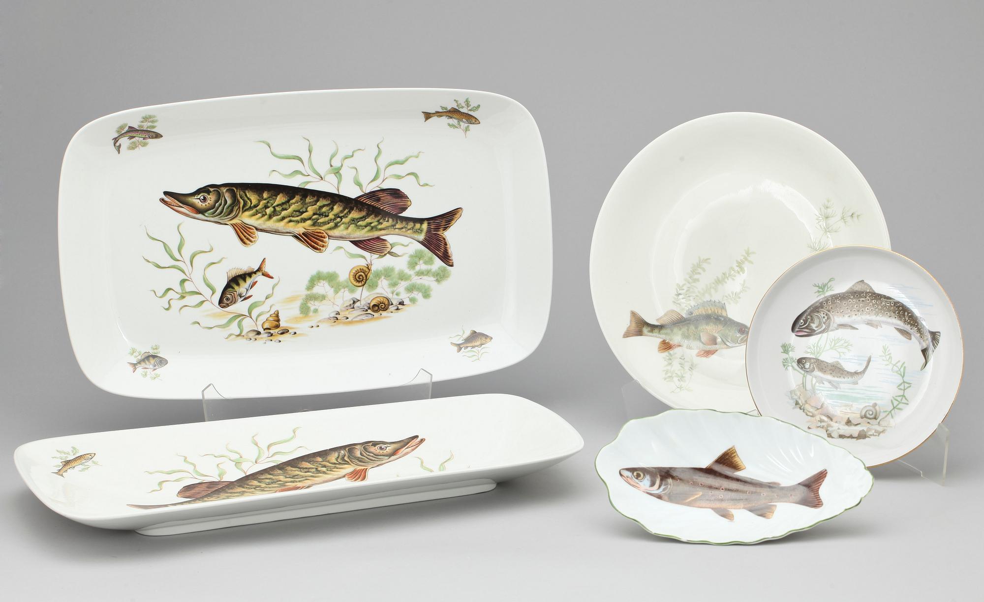 PARTI SERVISDELAR, 23 delar, bl a, porslin, "Fish", Johnson Bros, England.