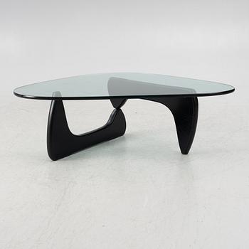 Isamu Noguchi, a 'Noguchi' coffee table, Vitra.