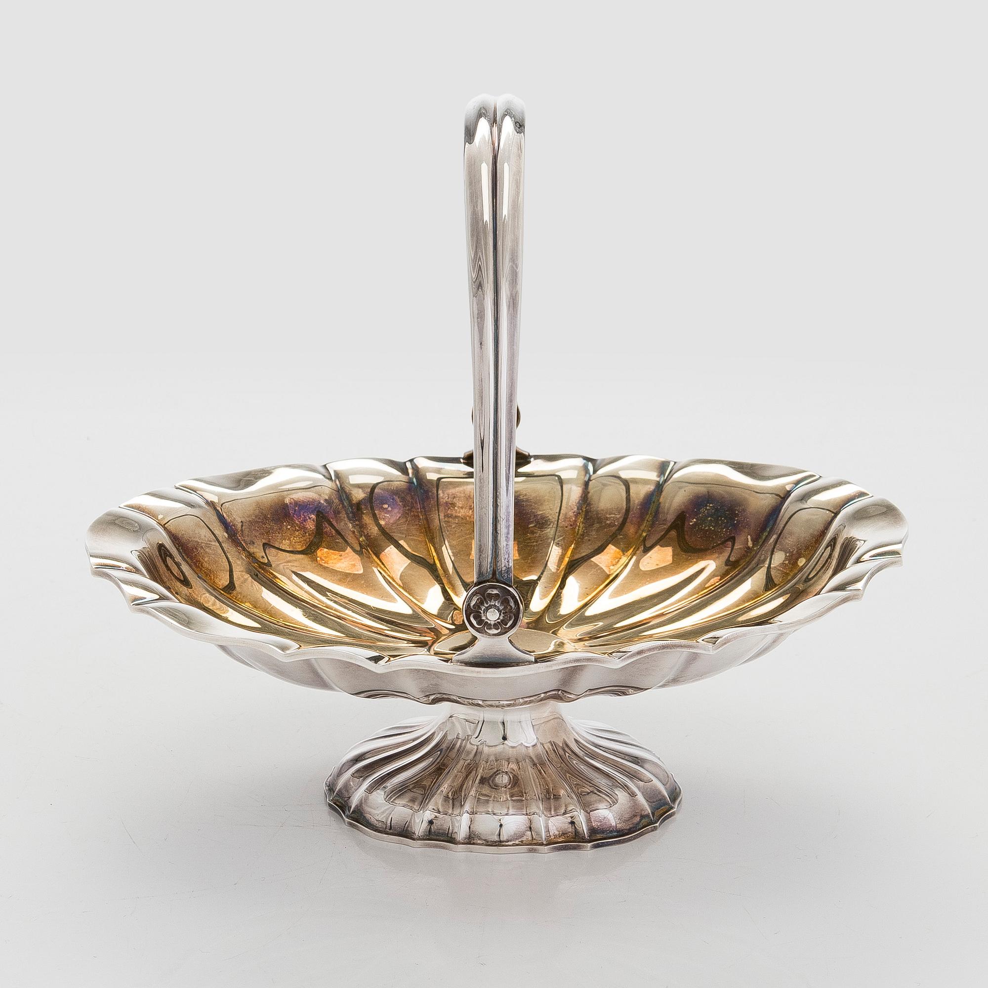 A silver parcel-gilt sweetmeat basket, Kultakeskus, Hämeenlinna 1956.