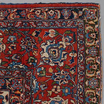 MATTO, a semi-antique Esfahan, ca 214,5 x 145-149 cm.