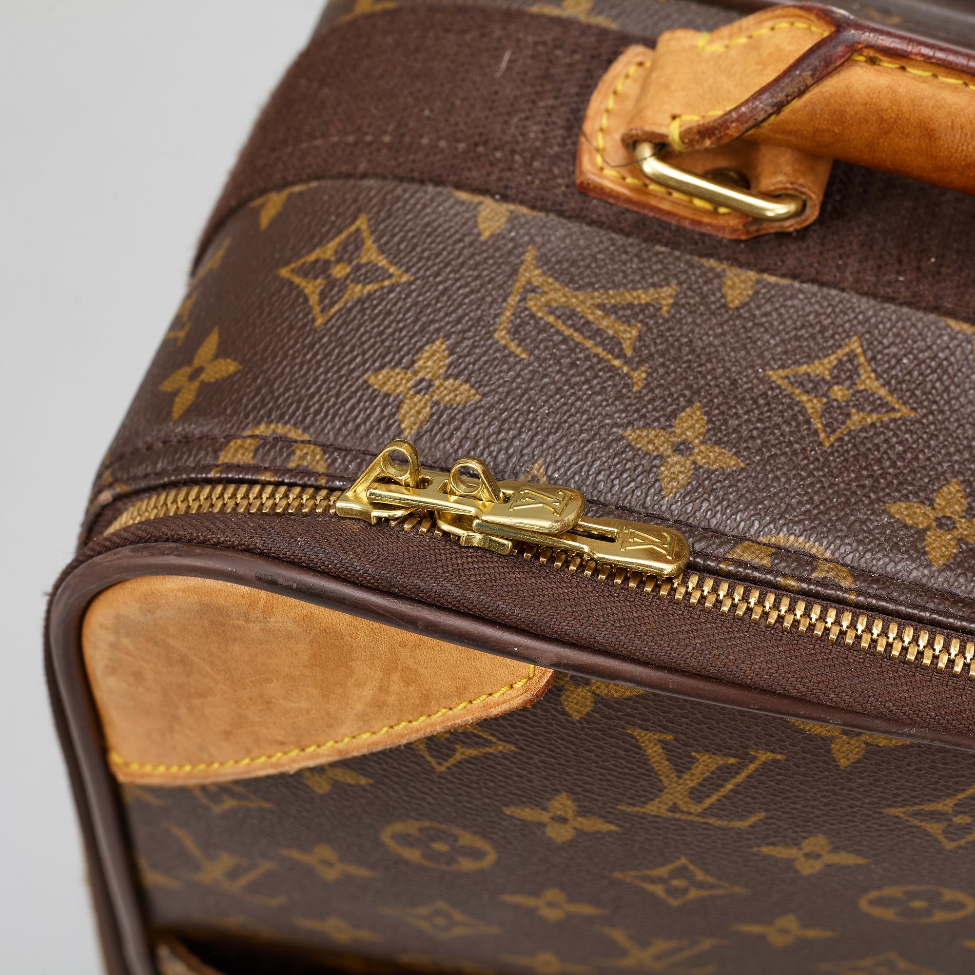 Louis Vuitton, cabin suitcase "Pégase 55".