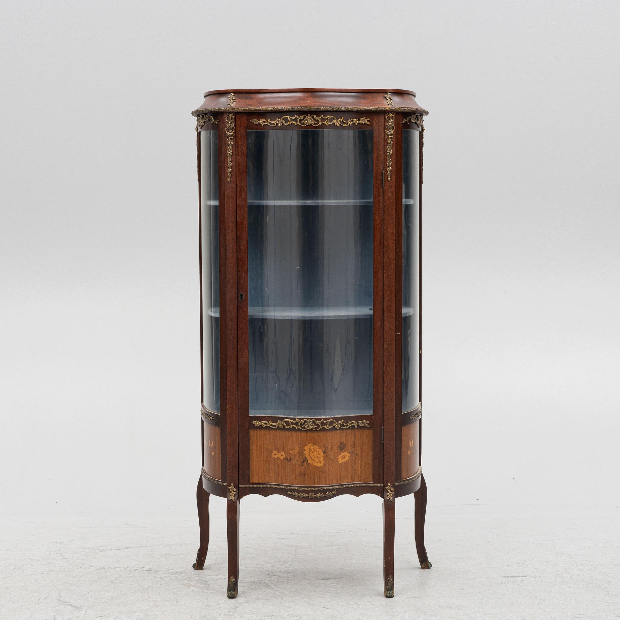 A Louis XV-style display cabinet, mid/second half of the 20th century.