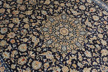 Matta, sk Royal Keshan 395 x 277 cm.