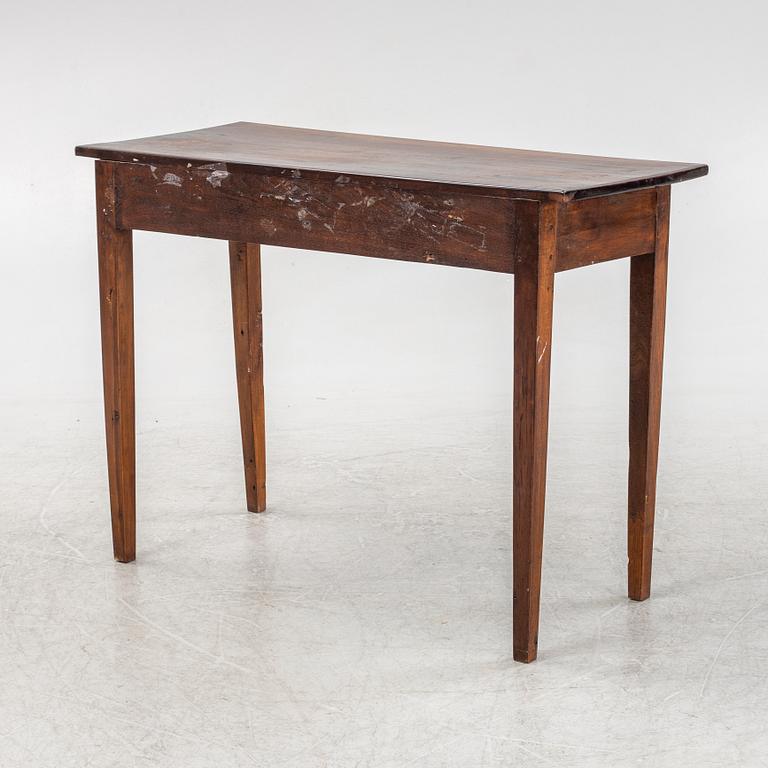 Sidobord, Newport, 2000-tal.