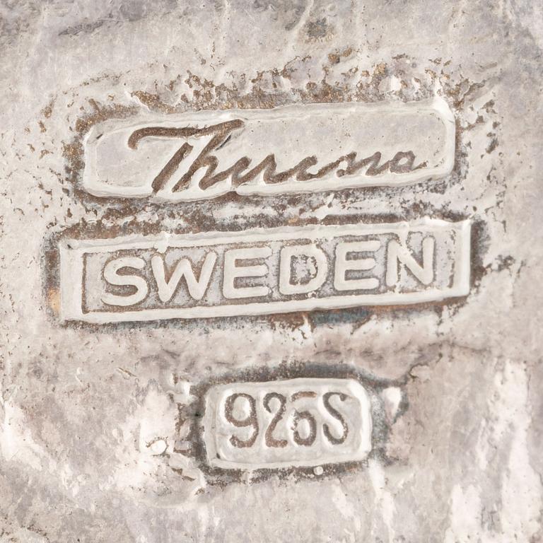 A Theresia Hvorslev pendant in sterling silver with a silver chain.