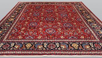 Matta, Old Bidjar, ca 316 x 306 cm.