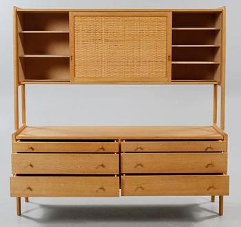 BOKHYLLA. Hans J Wegner, RY Möbler, Danmark, 1900-talets andra hälft.