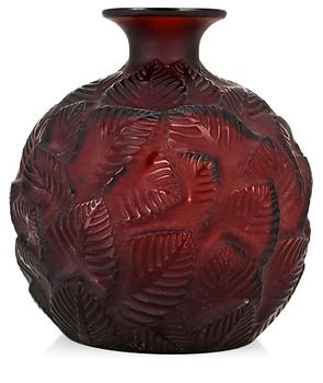 1095. A René Lalique "Ormeaux" glass vase, France 1920-30´s.