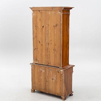 Bokskåp, nyrenässans, sent 1800-tal.