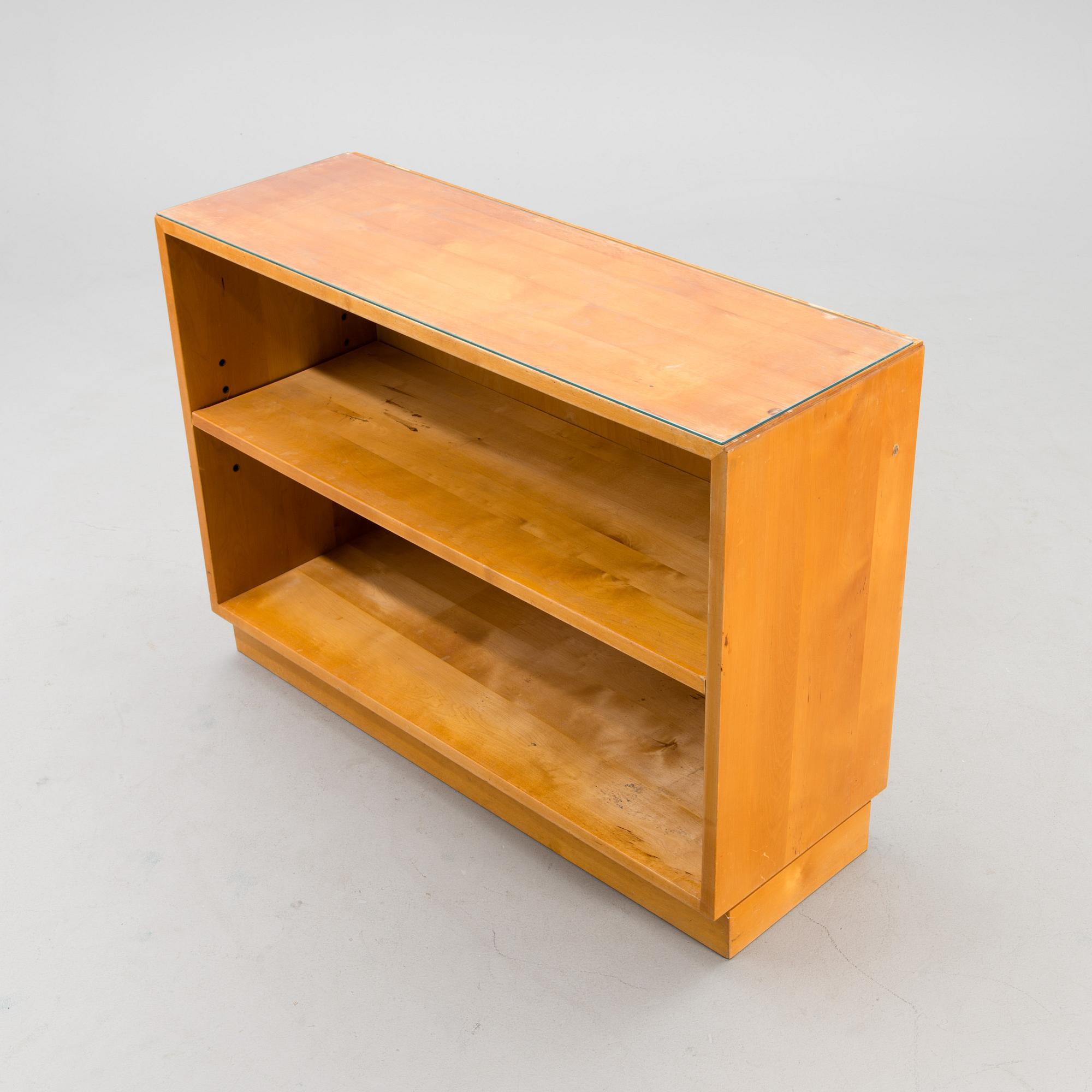 Bookcase model 404, Artek 1940s.
