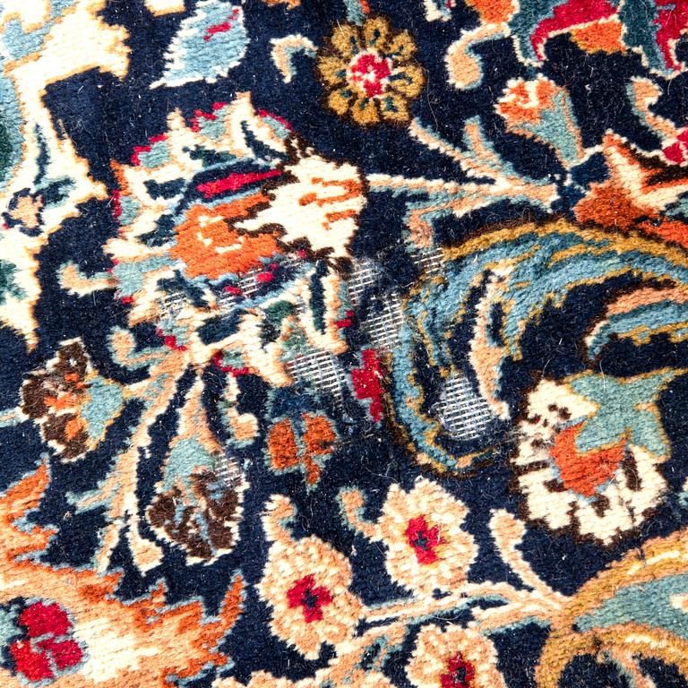 Kashmar Carpet, latter part of the 20th century, approx. 378x296 cm.