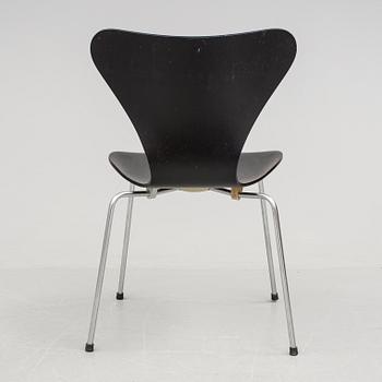 STOL, "Sjuan", Arne Jacobsen för Fritz Hansen, Danmark 1968.