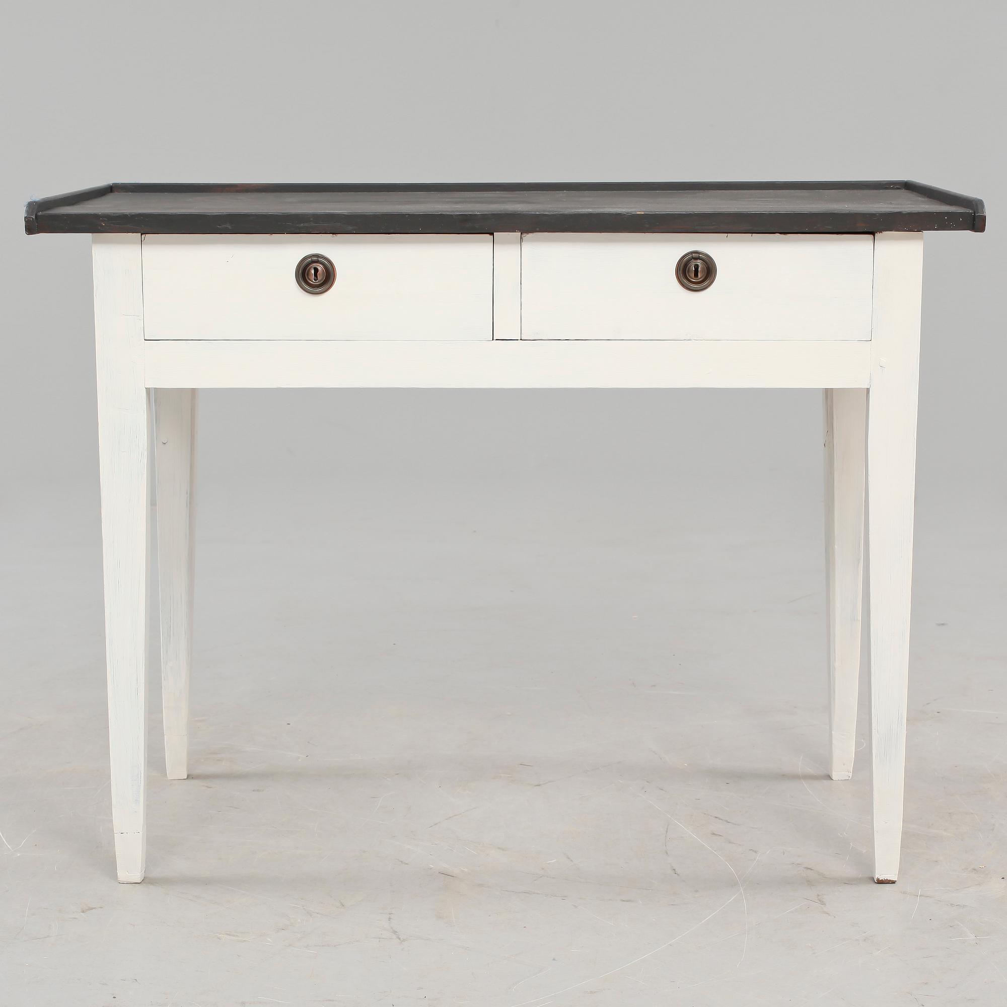 SKRIVBORD, gustaviansk stil, 1900-talets första hälft.