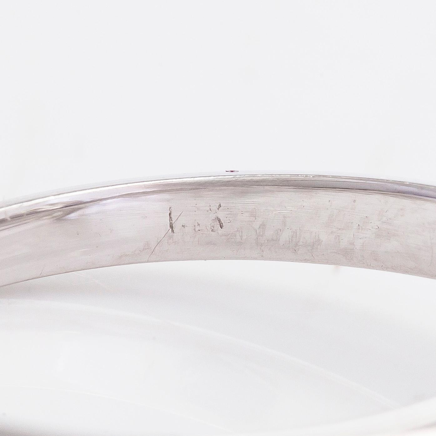 Ring, 14K white gold, set with a brilliant-cut diamond approximately 2.08 ct. Accompanied by EGL certificate.