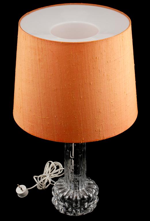 BORDSLAMPOR, ett par, Carl Fagerlund, Orrefors, 1900-talets andra hälft.