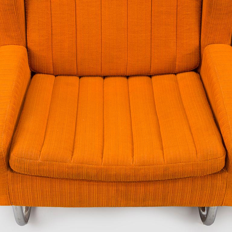 Esko Pajamies, a pair of 1970's 'Contra' easy chairs for Asko, Finland.