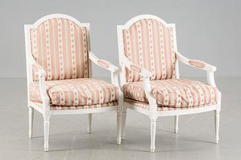 KARMSTOLAR, ett par, Louis XVI-stil, 1900-talets slut.