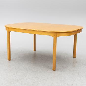 Carl Malmsten, Dining table, 'Ambassadör', Åfors Möbelfabrik, late 20th century.