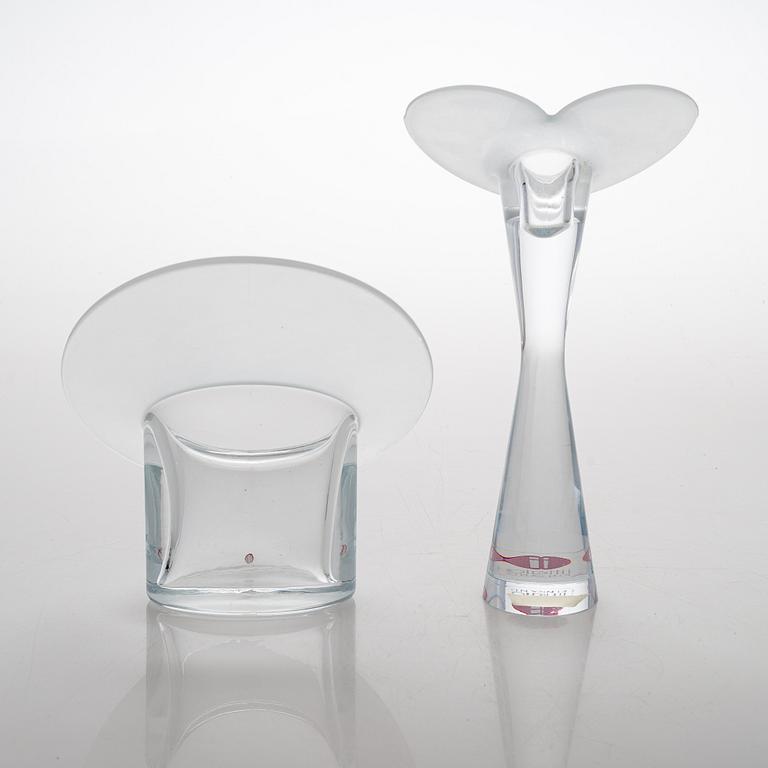 Timo Sarpaneva, ljusstake "Valentine", ett par ljusstakar "Ascot", vas "Marcel", Iittala.