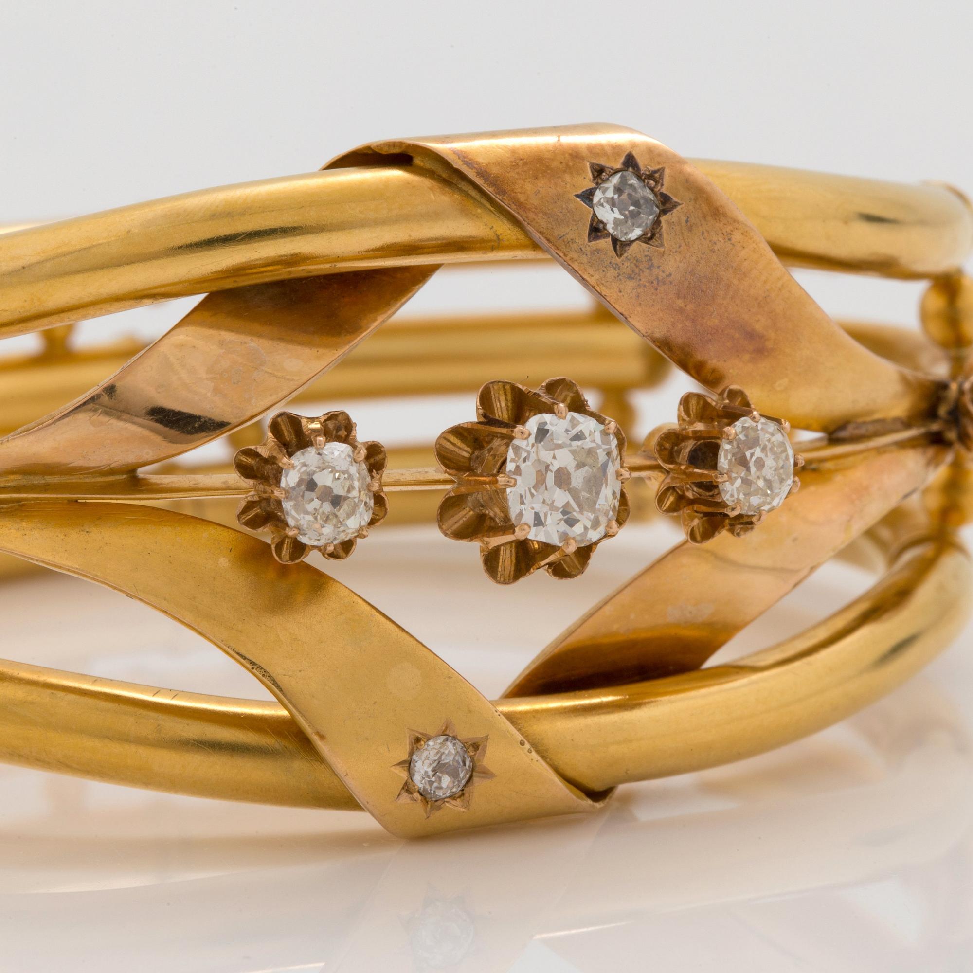 ARMBAND med gammalslipade diamanter totalt ca 1.50 ct. Troligen 1890-tal.