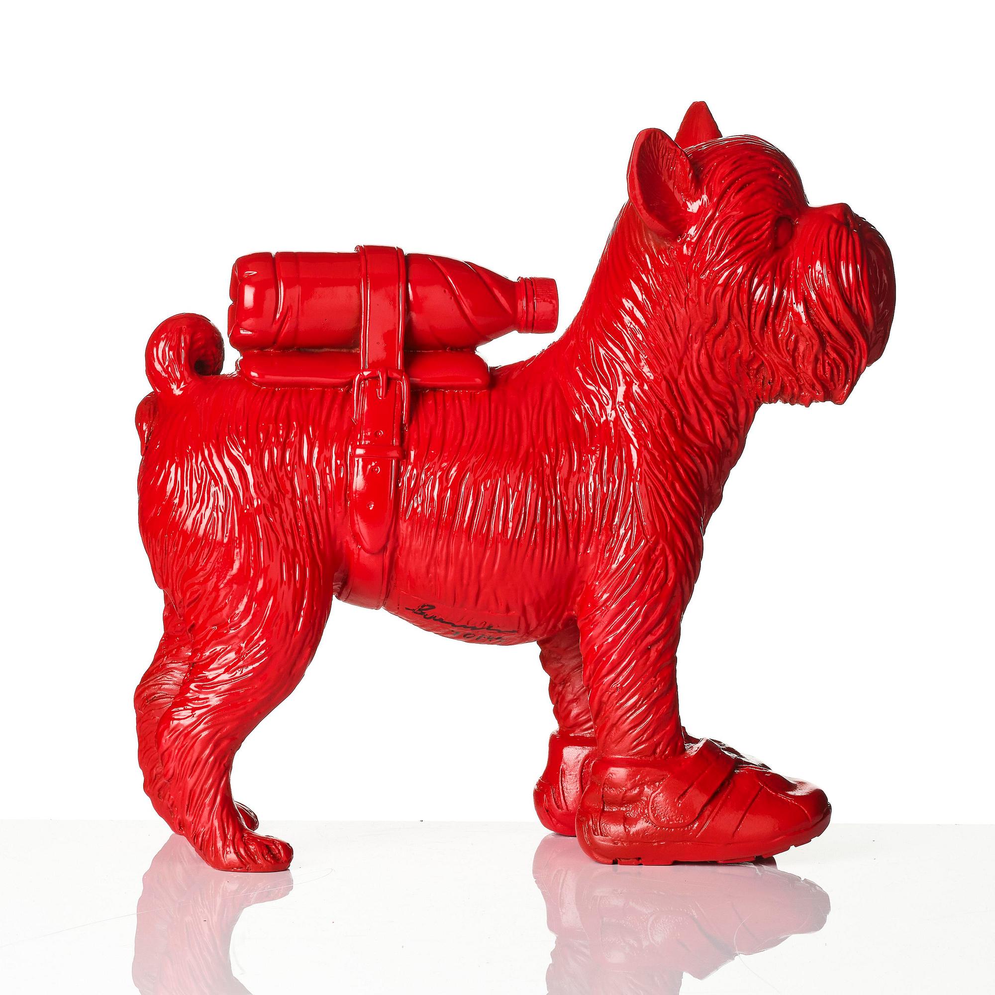 William Sweetlove, "Cloned Griffon Bruxellois with pet bottle"(Red).