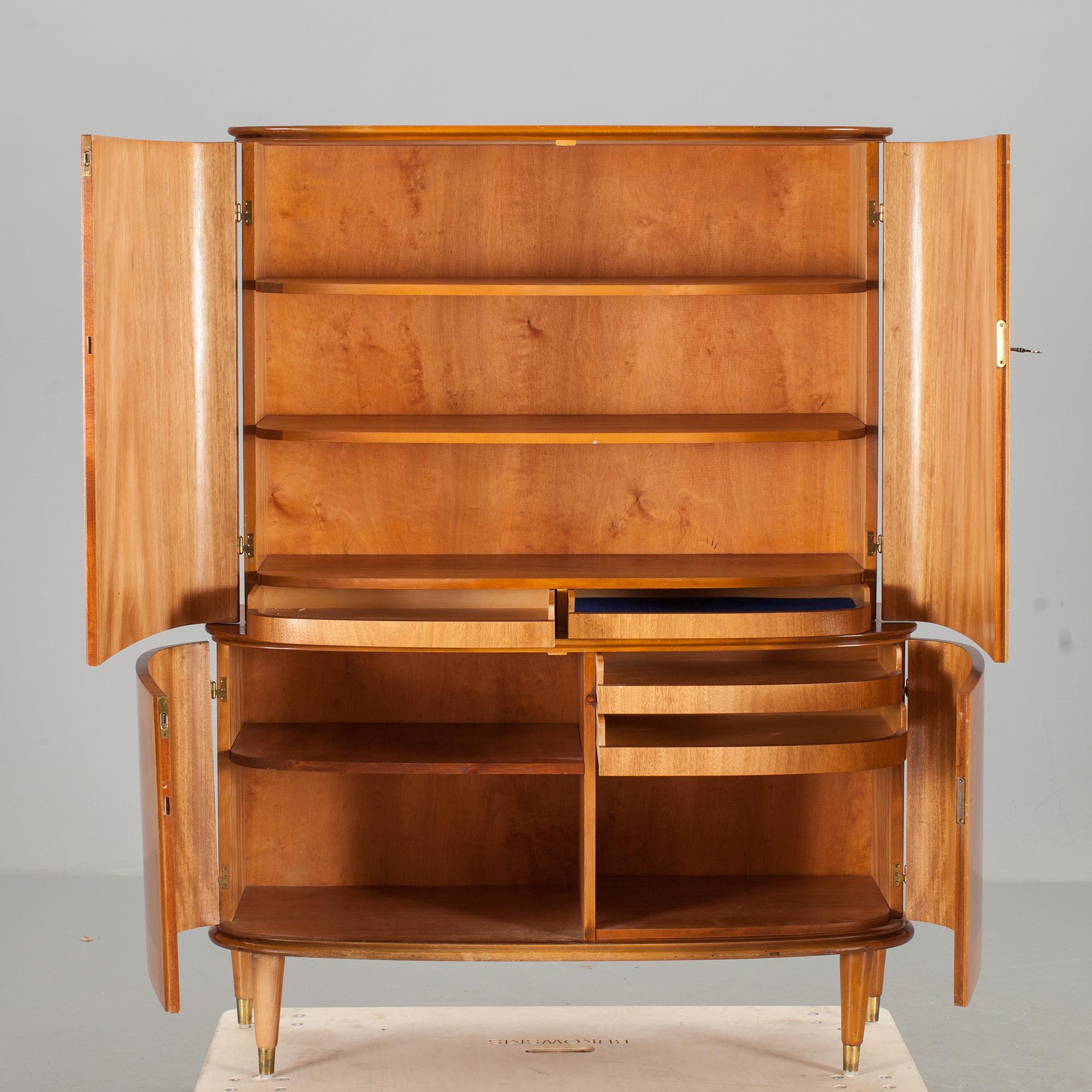 MATSALSSKÅP, 1900-talets mitt.