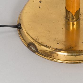 Lisa Johansson-Pape, a mid-20th century table lamp, model 2055, Stockmann Orno.