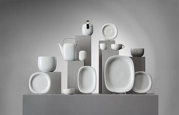 78. A Timo Sarpaneva 116 pcs dinner and coffe service 'Suomi', Rosenthal Studio-linie.