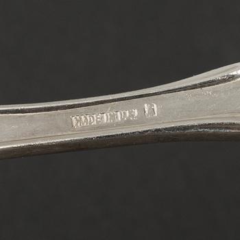 BESTICKSCHATULL, med bestickservis 124 delar, nysilver, Storbritannien.