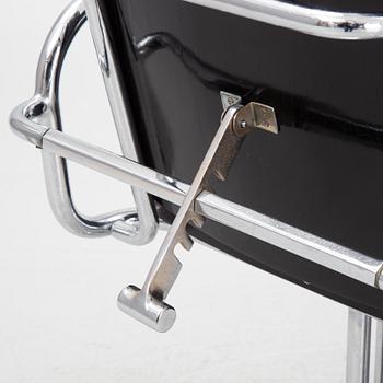 A desk chair, Mücke & Melder Frystat, Czechoslovakia.