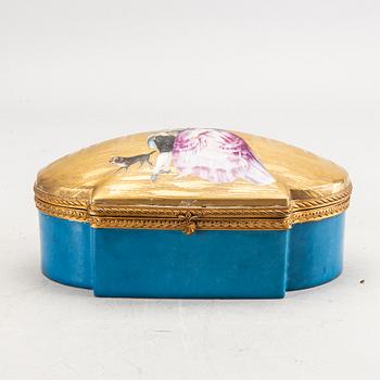 A Limoges porcelain box second half of 20th century.