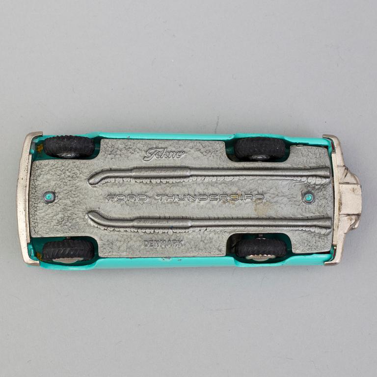 MODELLBILAR, 17 st, Dinky toys och Tekno, England, Danmark 1950-/60-tal.