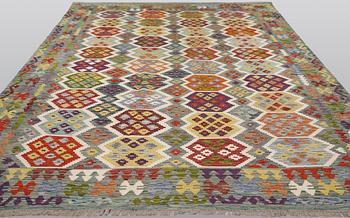 A Kilim carpet, approx. 350 x 257 cm.