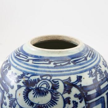 A set of two Chinese blue and white jars with covers, 20th century.